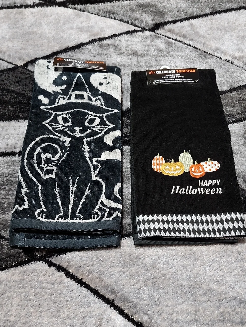 CELEBRATE TOGETHER BLACK HALLOWEEN EMBROIDERED PUMPKINS & CAT HAND TOWELS BUNDLE